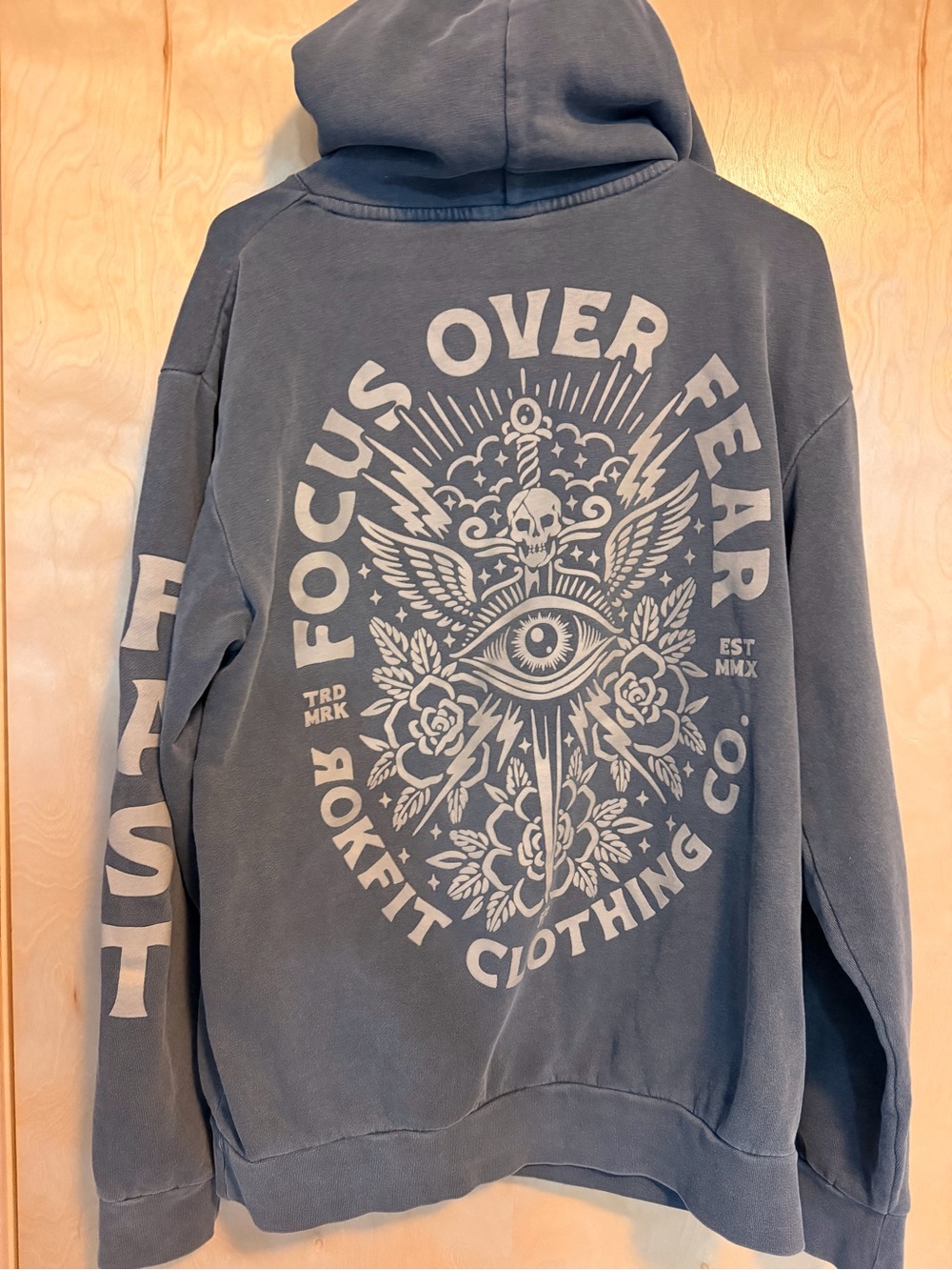 RokFit Focus Over Fear Graphic Hoodie - Grey